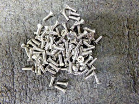 (100) #10-24 x 5 8   Coarse Thread Machine Screw Phillips Flat Head SS 18-8 (183812355706-NBT13) For Sale